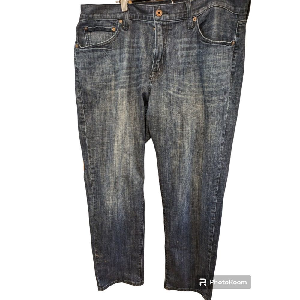 Lucky Brand 221 Vintage Straight‎ Mens Blue 38X32 MEASURES  DISTRESSED